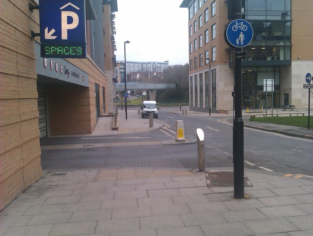 Ibis Sheffield City Esterno foto